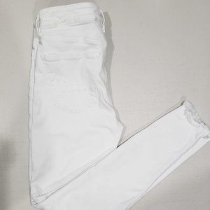 American Eagle White Distressed Jeans Size 4